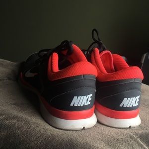NIKE Sneakers size 11